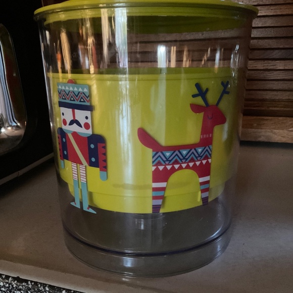 Holiday beverage dispenser - Picture 3 of 7